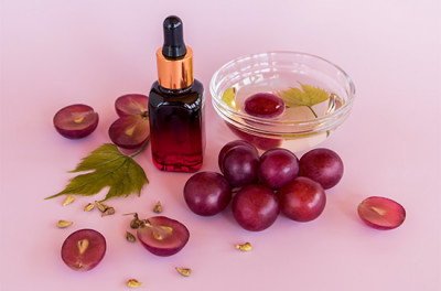 Violettes Antioxidans mit verbesserter Wirksamkeit